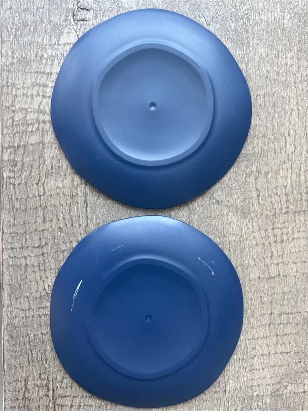 Set of 4 Colorful Heavy Duty Plastic Plates - Teal & Navy 10.5” round